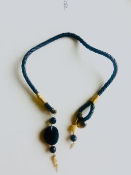 Black retro  Gold-Toned Stone-Studded Necklace